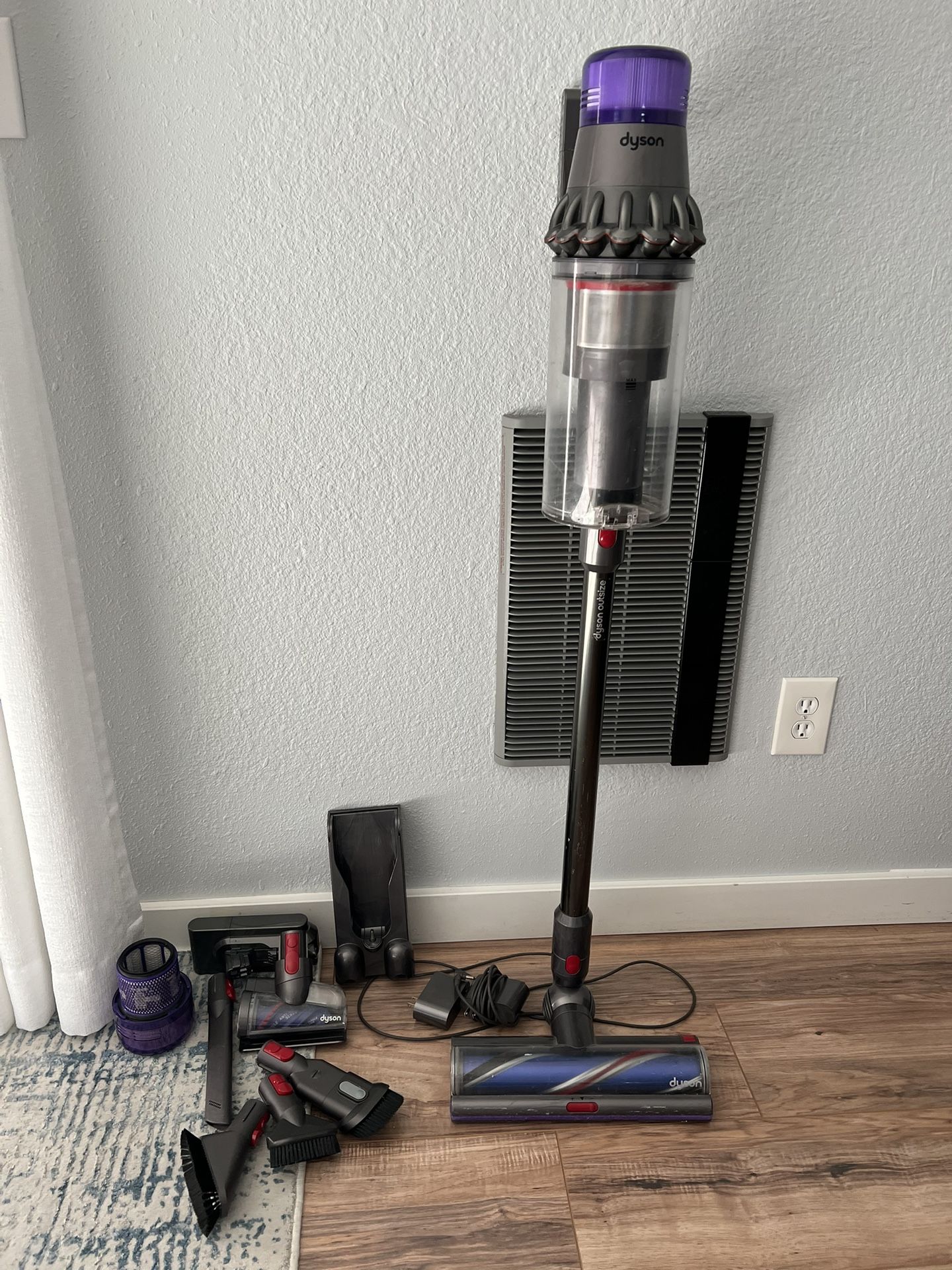 Dyson Outsize Vacuum