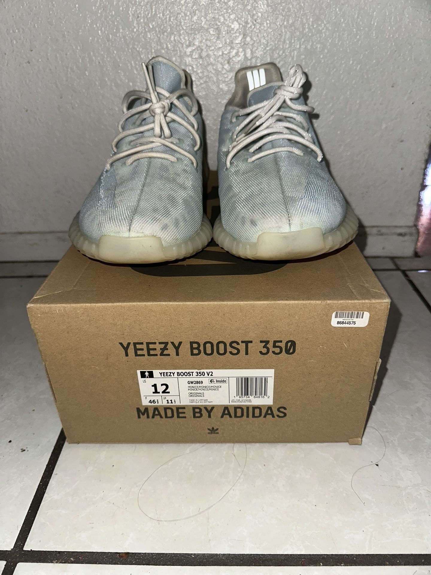 Yeezy 350 Mono Ice