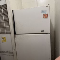 Refrigerator- Free Pick-Up
