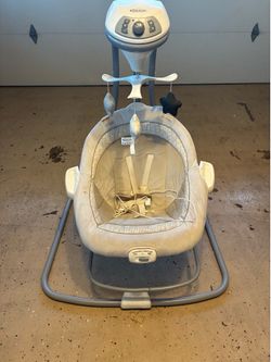 Graco baby swing