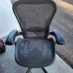 Herman Miller Aeron Office Desk Chairs 