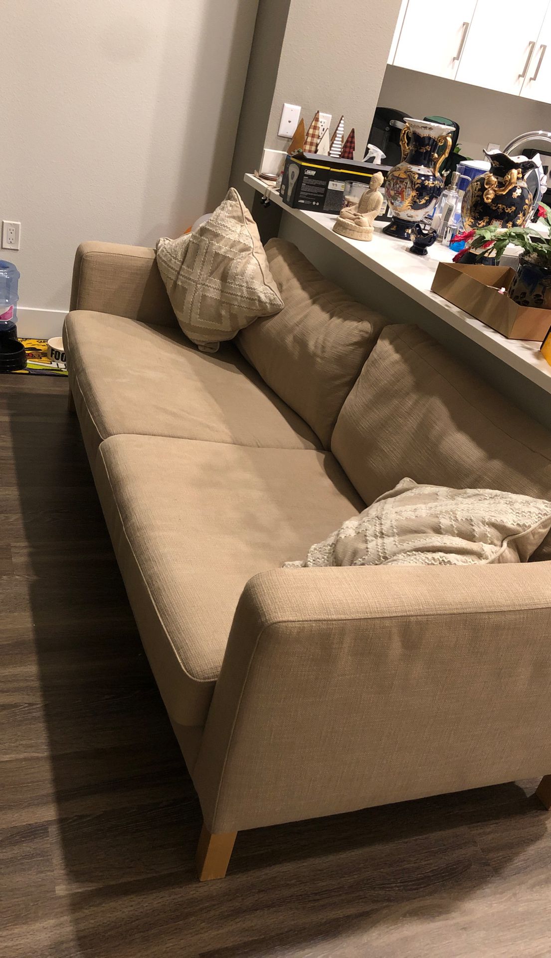 Furniture sale ( couch , coffee table , side table )