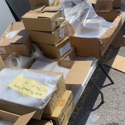 📦 Over 200 Boxes of Brand New Poly Bags – Bulk Sale 📦 (Only while supplies last!)  ✨ Perfect for: 🛒 E-commerce & shipping businesses 🍔 Food servic