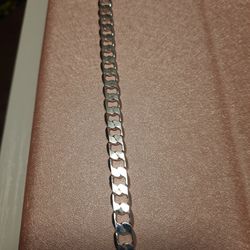 Curb bracelet