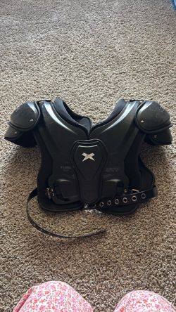 Shoulder pads Xenith Velocity Youth TD – X-Large (20–21")