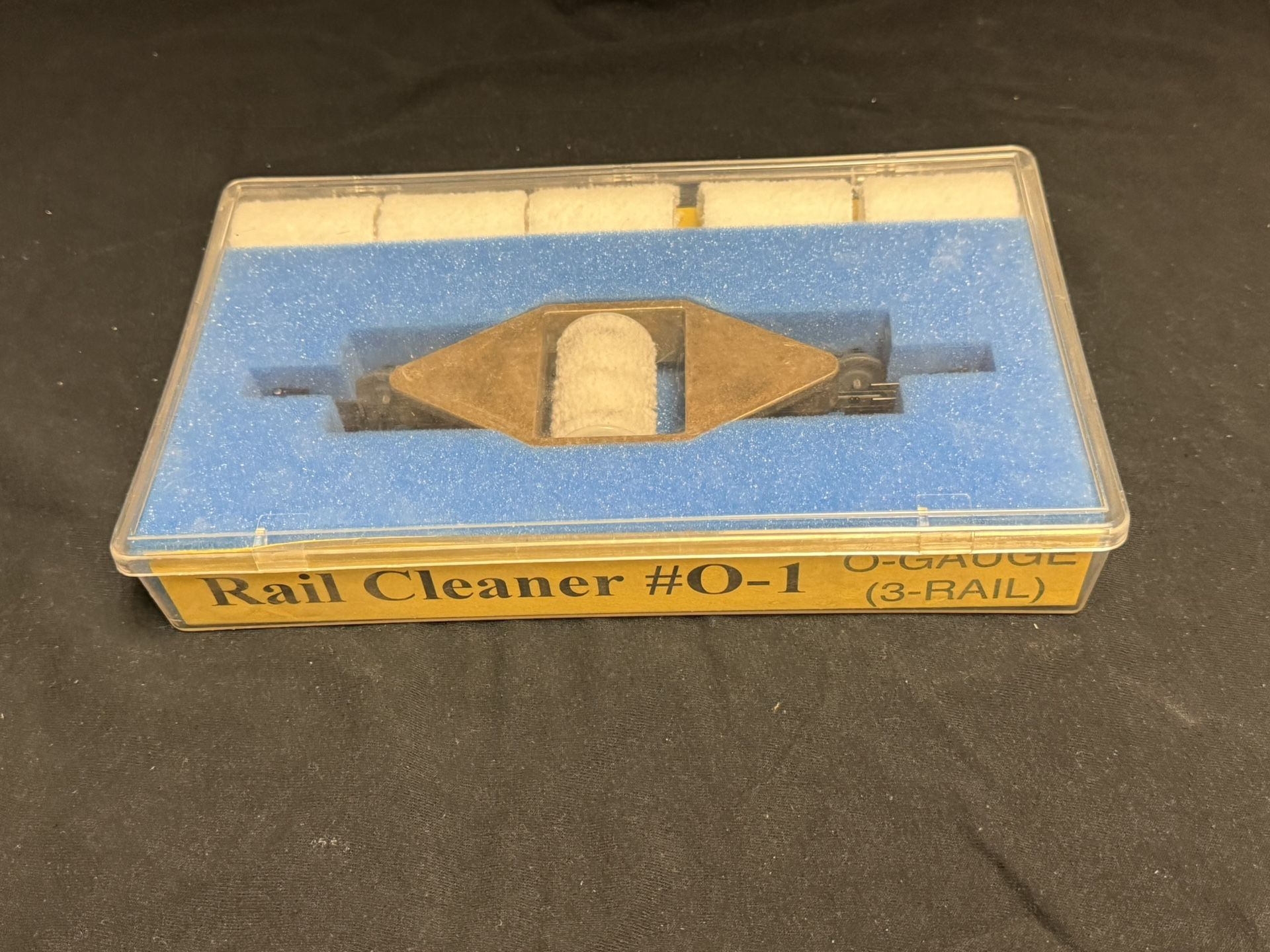 Centerline products, O gauge, three rail, track cleaner, car and box 6 rollers model railroad