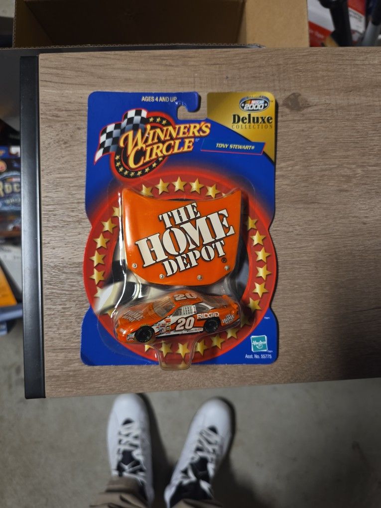 Tony Stewart Winner's Circle Race Hood Diecast