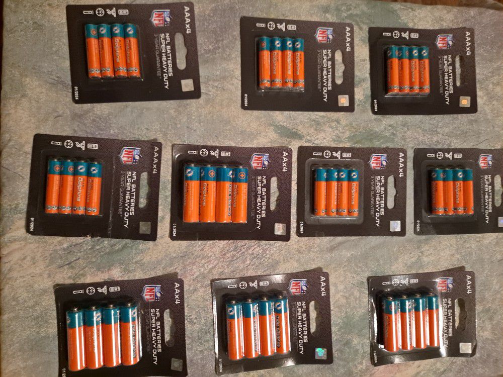 Miami Dolphins Batteries AA And AAA 