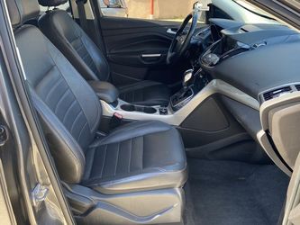 2013 Ford Escape Thumbnail
