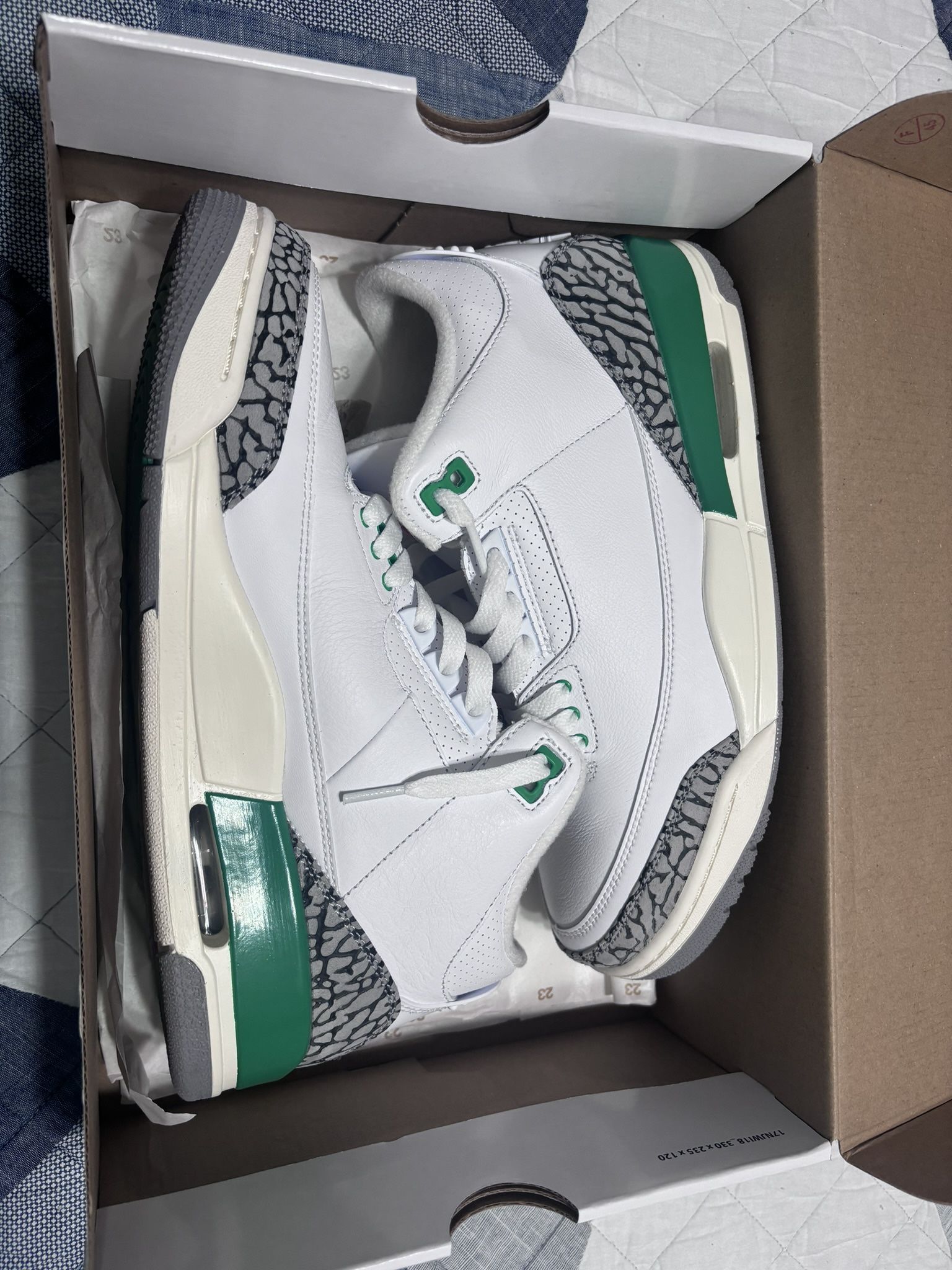 Air Jordan 3 Retro Lucky Green Women's Sneakers Size 8.5M/10W