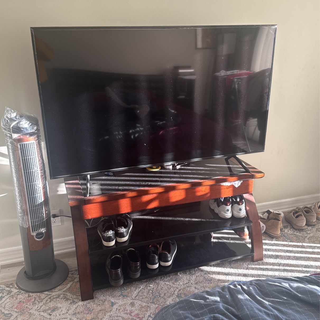 TV stand (up To 65 Inch) with Large Drawer And Shelf