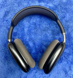 Apple AirPods Max A3184 Headphones 2nd Generation Blue Wireless Headband Bluetooth Lightweight Over Ear USBC Music Audio Audiobook Podcast