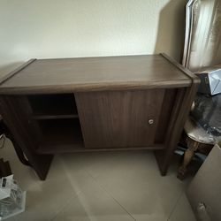 Storage Table