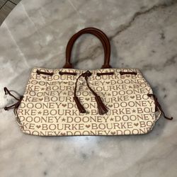 Dooney&bourke Purse