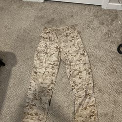 Camo Cargos Pants 