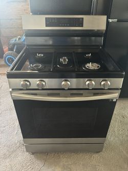 Samsung Gas  Stove Delivery And Installation Available With 60 Days Of Warranty 