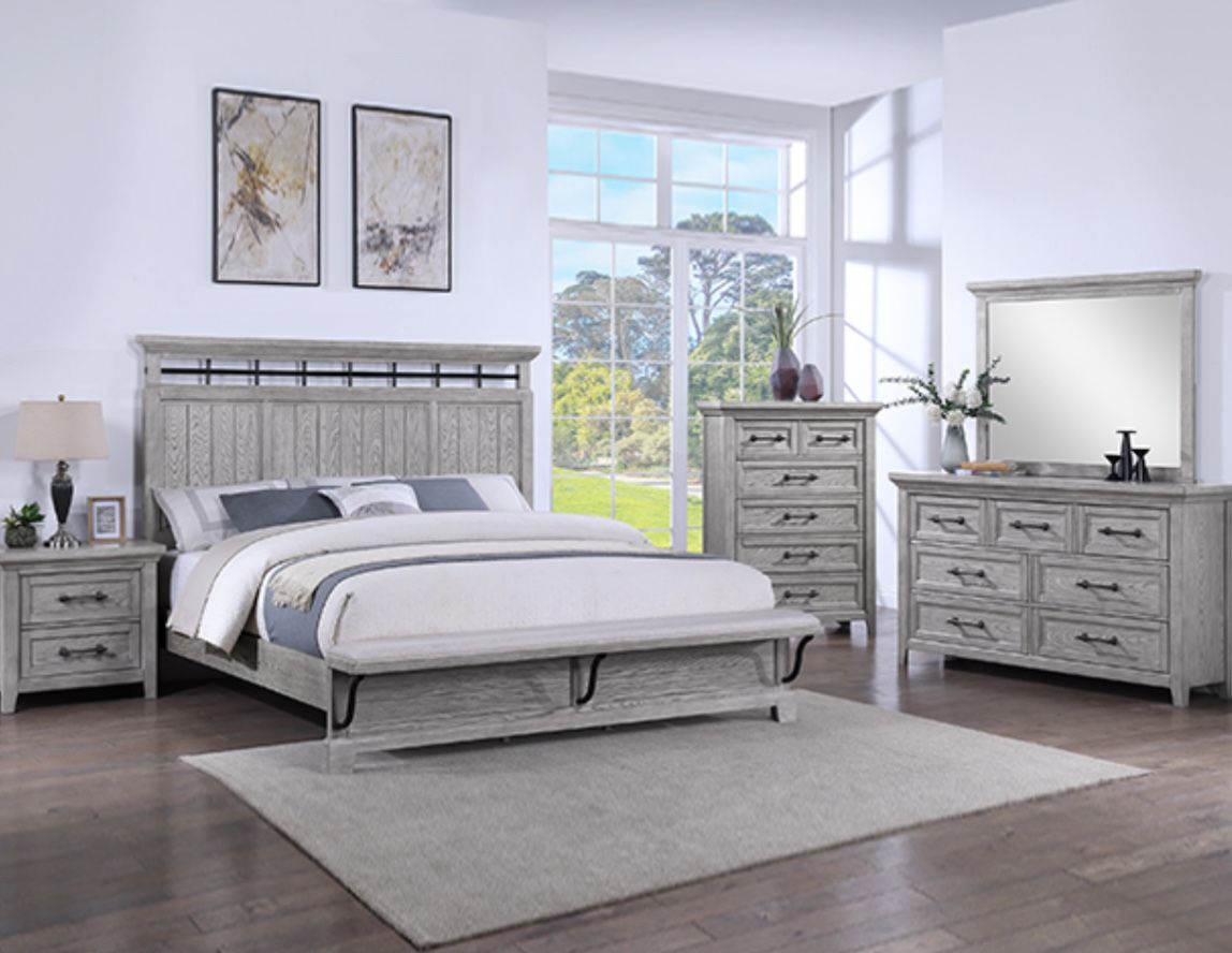 4 Pc Queen Bedroom Set
