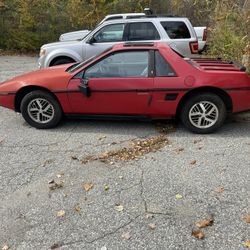1984 Pontiac Fiero