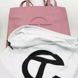 Telfar Shopping Bag Medium “Corned Beef” Brand new with tags Authentic Telfar Bag This Bag Is Sold Out Online $250 Firm 