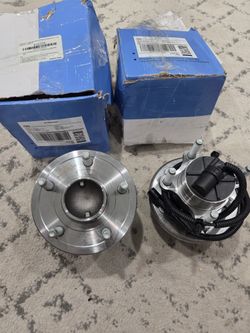 Rear 2pc Wheel Bearing Hubs for 04-07 Ford Freestar Mercury Monterey, 2 Wheel Bearing and Hubs Assembly 2004 Thru 2007 Replacement