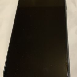 phone 11 Fully Unlocked / Liberado 88% Battery