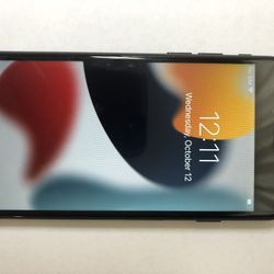 Apple iPhone 7 128GB Unlocked For Any Carrier!