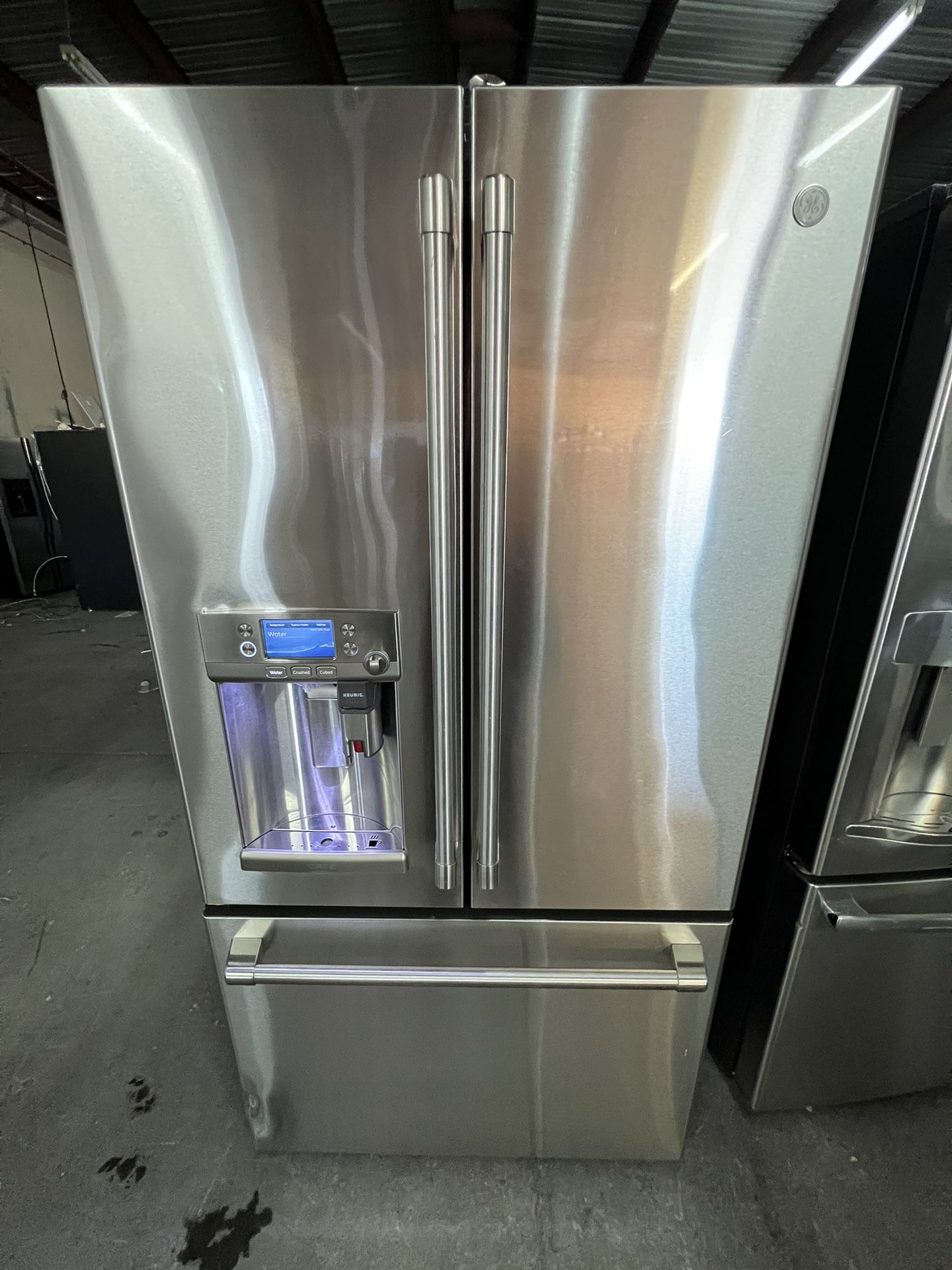 Ge Cafe Counter Depth Refrigerator w/ Keurig 