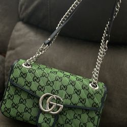 Gucci Marmont 