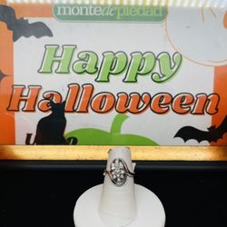 Elegant 14K White Gold Ring