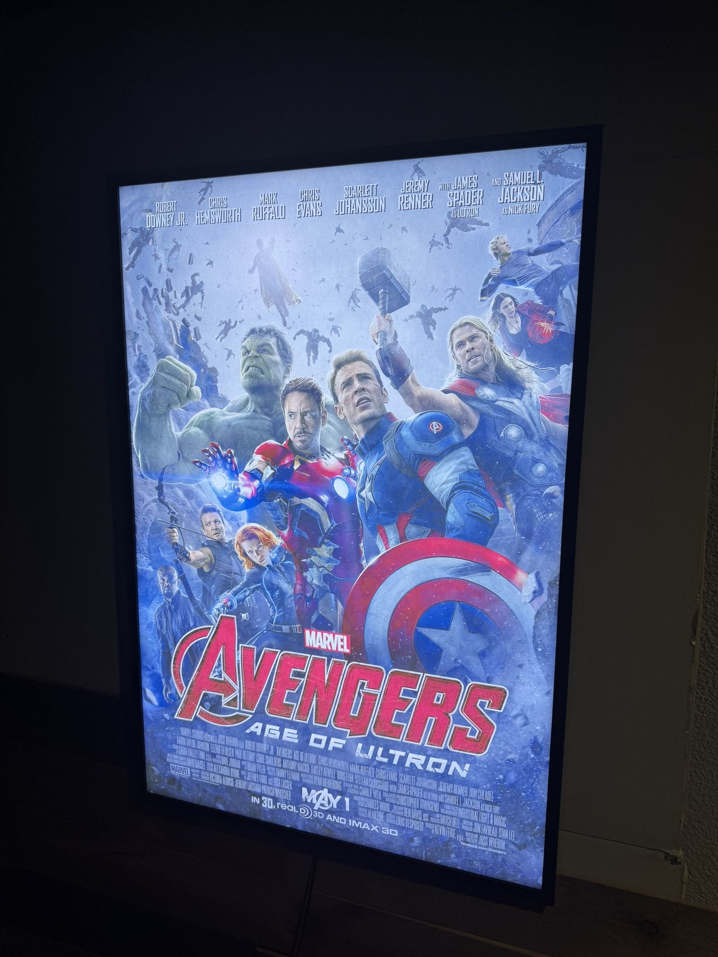 LED movie poster frame with poster