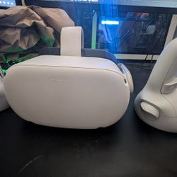 VR Headset Meta Quest 2!