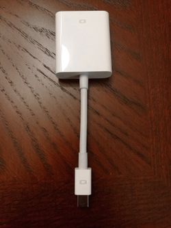 Mini DisplayPort to VGA Adapter