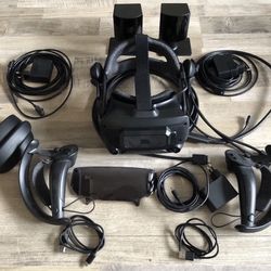 Valve Index VR Full Kit - plus VR Cover extras, face gasket and strap cover