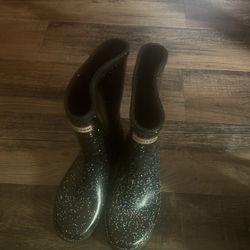 Botitas Para La lluvia Size 2B $6 