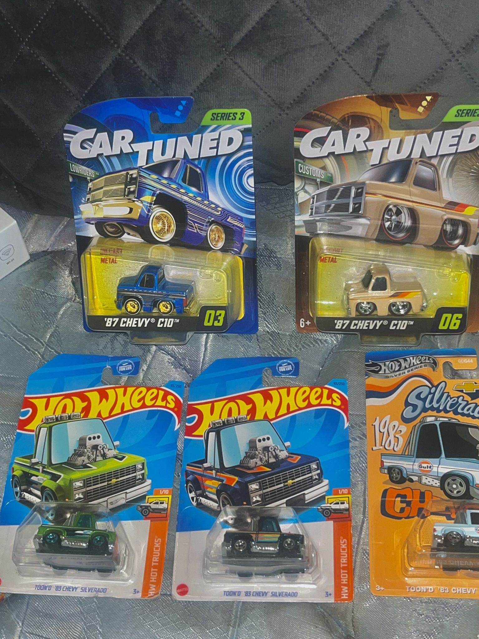 Hot Wheels 83 Silverado/gulf:car Tuner