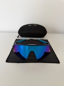 Oakley SUTRO Sunglasses with Case