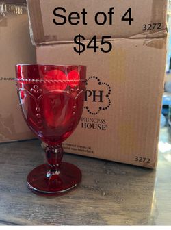 Set Of 4 Red Cups
