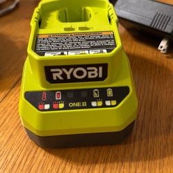 Ryobi 18 V Charger