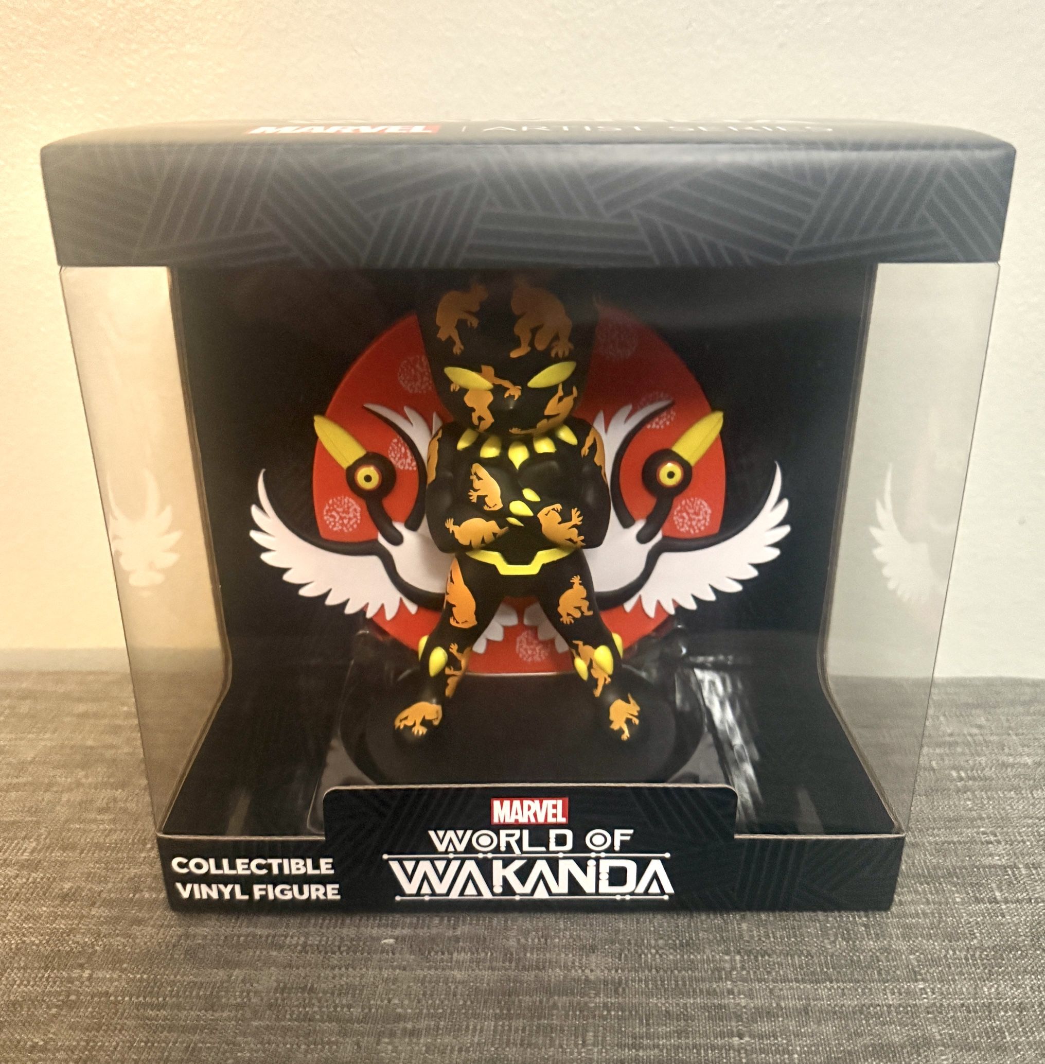 NEW Black Panther Disney Parks Marvel World of Wakanda Collectible Vinyl Figure