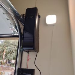 GARAGE DOOR OPENER 