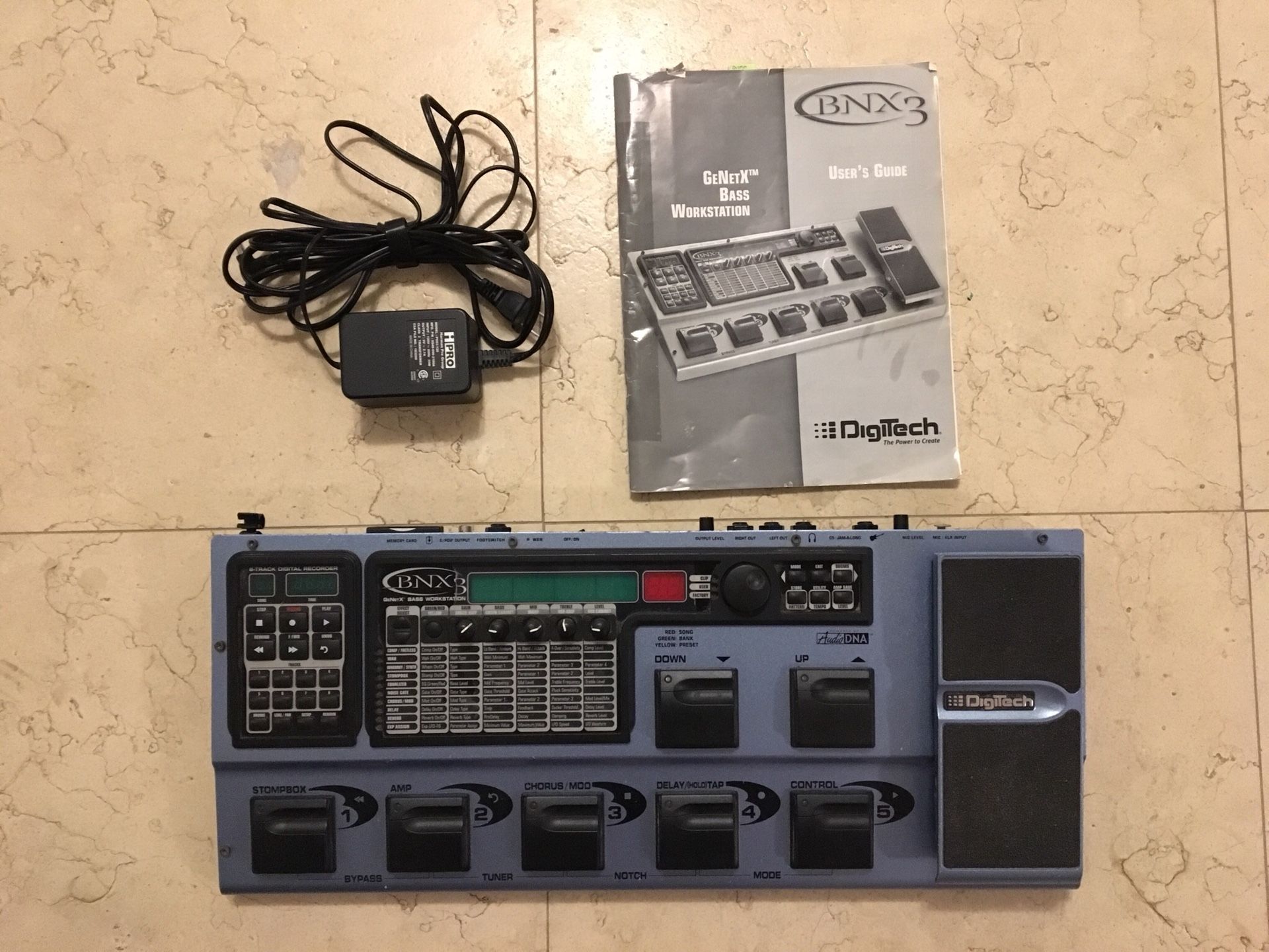DigiTech BNX3 Bass Guitar Multi-Effects Floor Processor