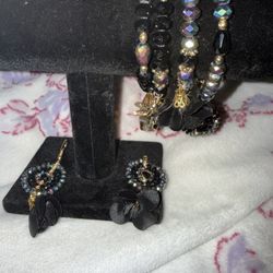 Set Of Bracelets & Earrings 