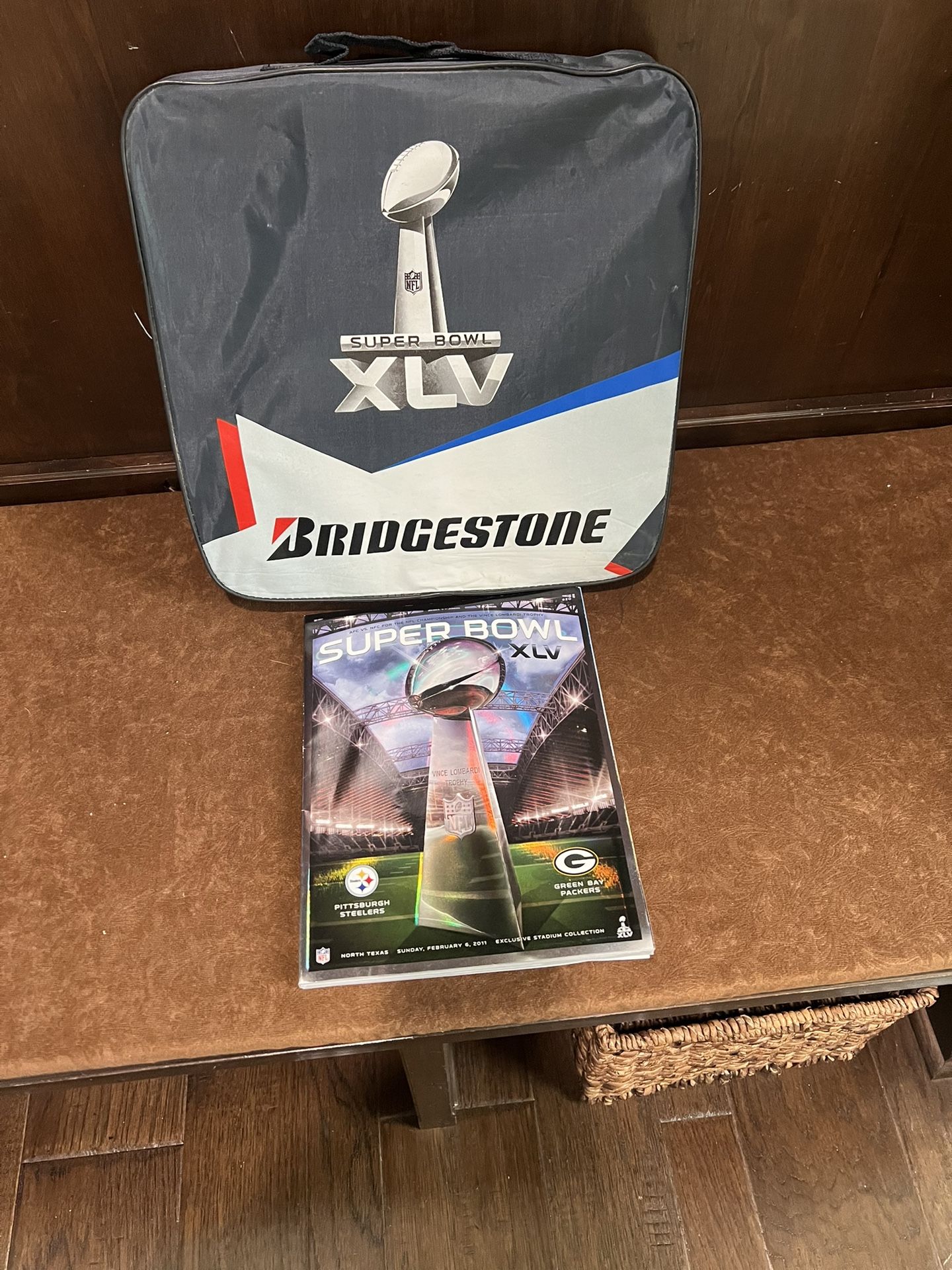 SUPER BOWL XLV OFFICIAL GAME PROGRAM PITTSBURGH STEELERS VS GREEN BAY PACKERS