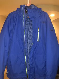 The North Face Thermoball Triclimate Snow Parka. Size Medium