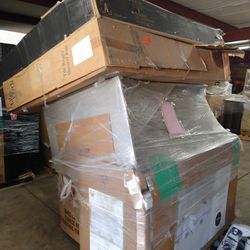 Lowes Returns remodel pallet whole pallet for 1 price. Retail value $2,134 YOU PAY $350