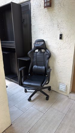 FREE Desk Chairs