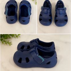 Toddler Boy Water Shoes Size 6