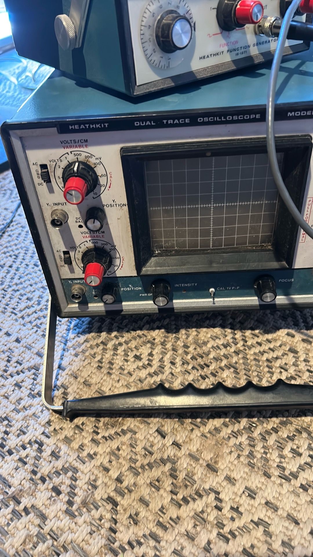 Vintage- HealthKit oscilloscope model 10-4550