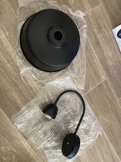Outdoor wall light