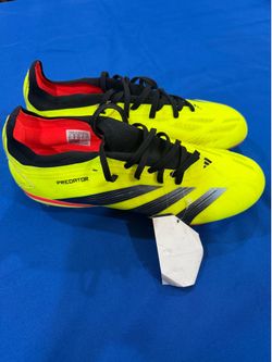 Adidas Predator Soccer Cleats – Neon Yellow – Size 8.5